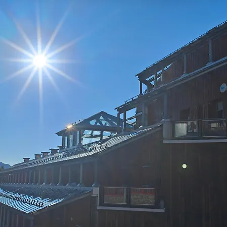 Hostdomus - Urban Villa Sestriere