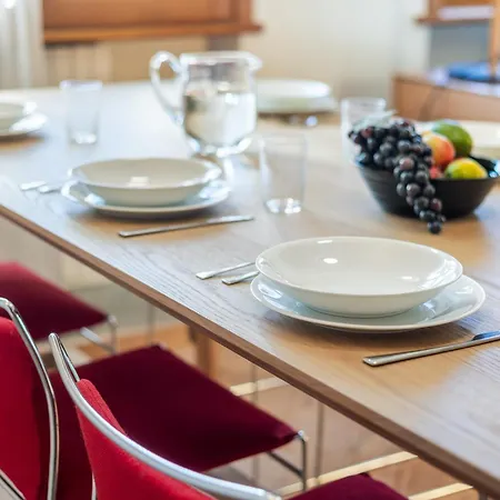 Hostdomus - Urban Villa Sestriere