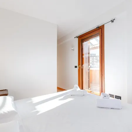 Vila Hostdomus - Urban Sestriere