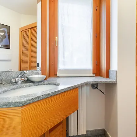 Hostdomus - Urban Vila Sestriere